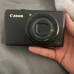 Canon S95 Powershot